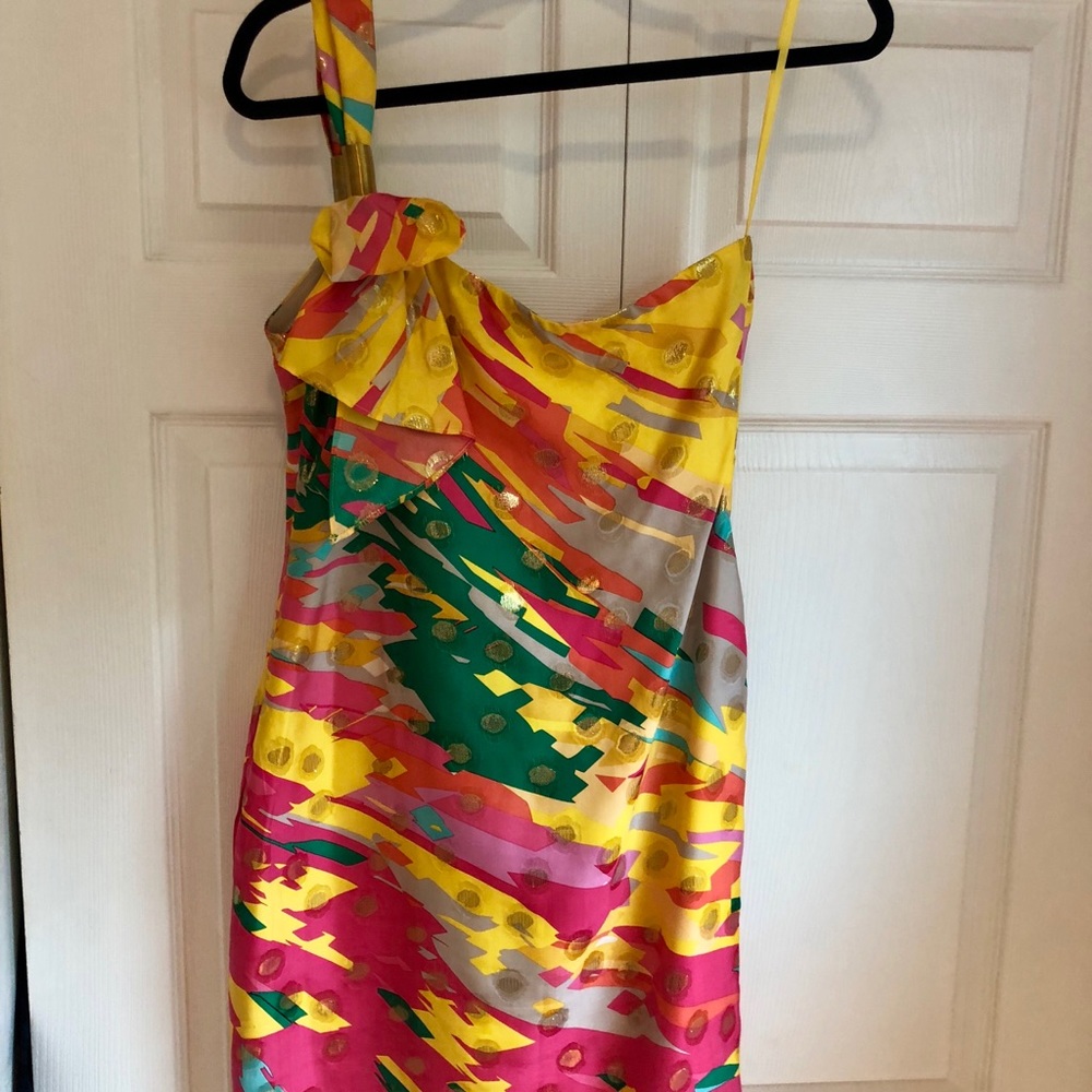 Adorable Cocktail Dress in Fun Print